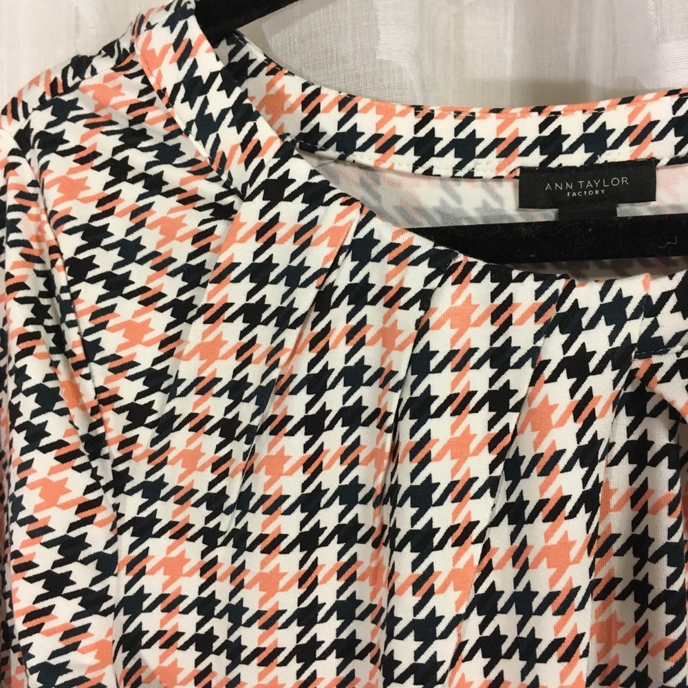 Ann Taylor Houndstooth 3/4 Sleeve Top Black Orange - Picture 3 of 8